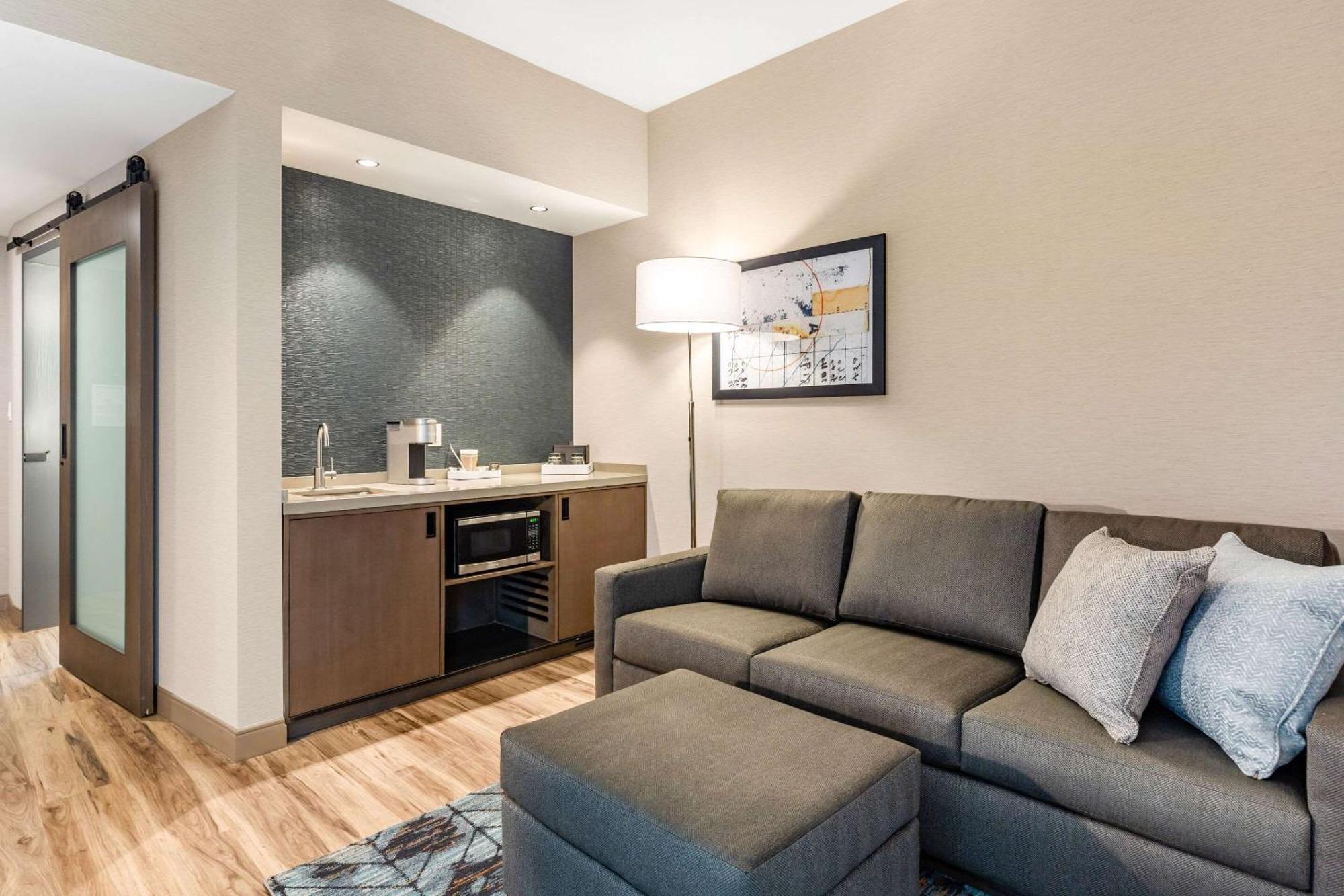 Cambria Hotel New Haven University Area 외부 사진
